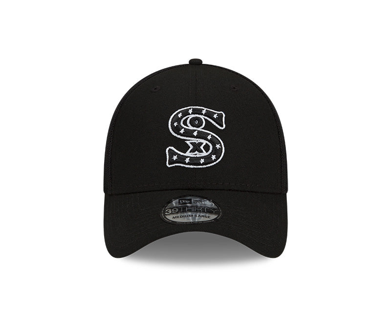 Men s Chicago White Sox New Era Black Batting Practice 39THIRTY Flex-Fit Hat Official Team Hat Sports Fan Cap Official NFL Team Hat Football Fan Cap