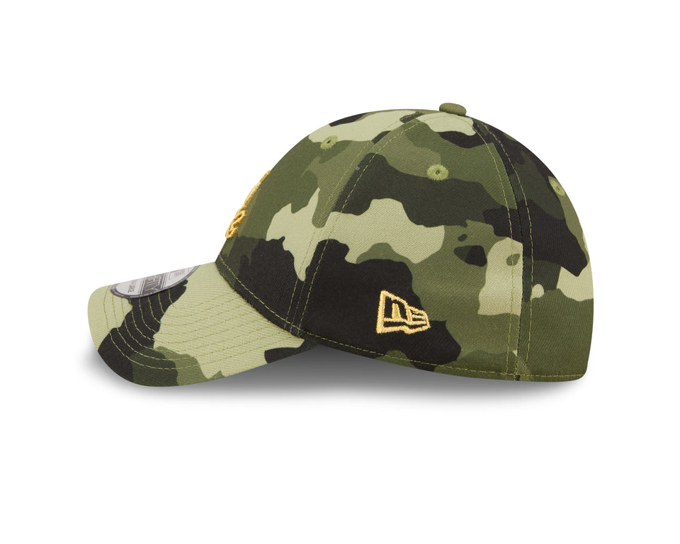 Men s Chicago White Sox New Era Camo 2022 Armed Forces Day 39THIRTY Flex Hat Official Team Hat Sports Fan Cap Official NFL Team Hat Football Fan Cap