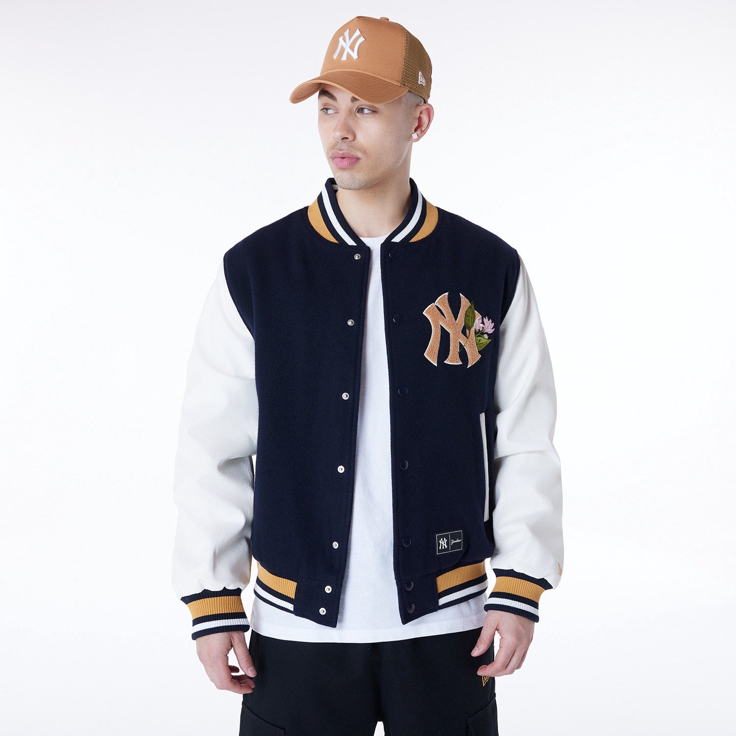 New Era - MLB Floral Varsity Jacket - New York Yankees Official Sports Fan Gear Official NFL Fan Gear Popular Style