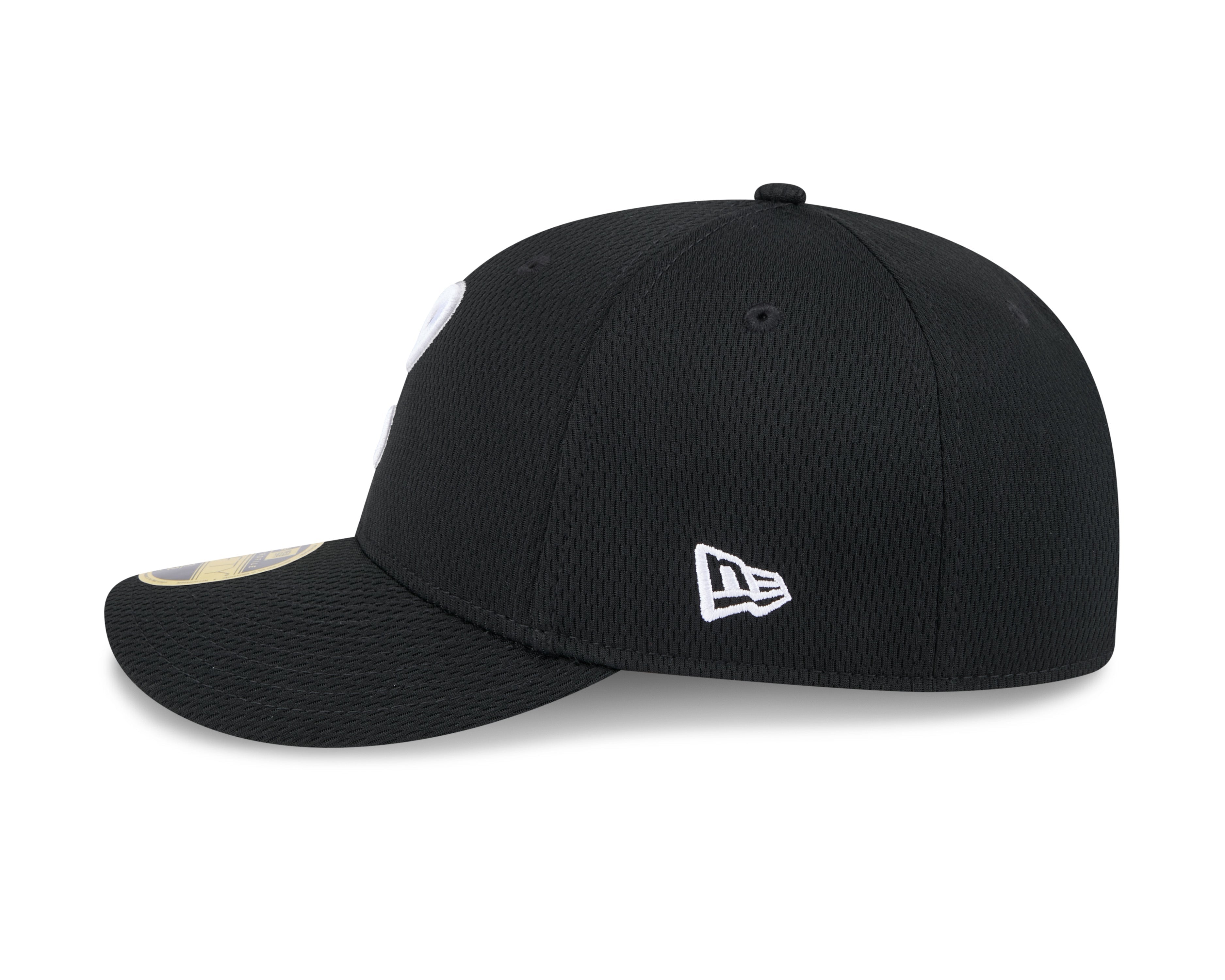 Chicago White Sox New Era Black 2025 Clubhouse Alternate 59FIFTY Low Profile Fitted Hat Official Team Hat Sports Fan Cap Official NFL Team Hat