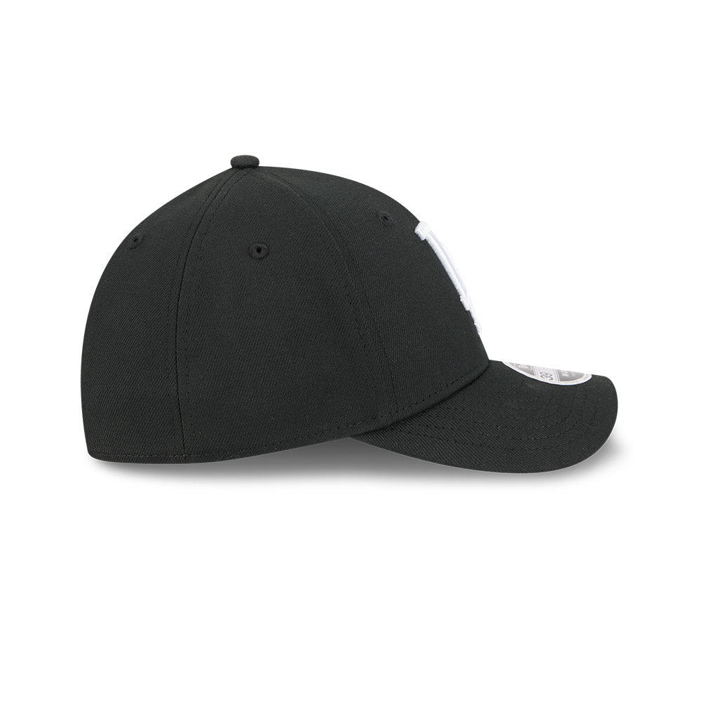 Los Angeles Dodgers M-Crown 39Thirty Black White Flex Fit Hat Official Team Hat Sports Fan Cap Official NFL Team Hat Football Fan Cap