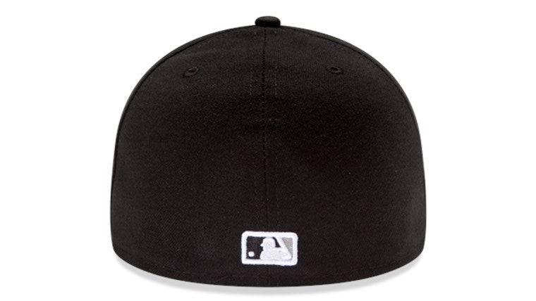 Men s Chicago White Sox New Era Black Authentic Collection On Field Low Profile Game 59FIFTY Fitted Hat Official Team Hat Sports Fan Cap Official NFL