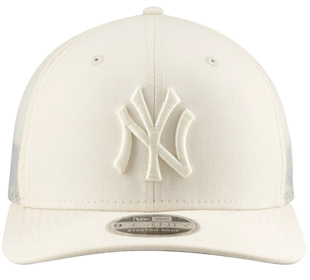 Men s New York Yankees New Era Light Beige Color Pack 9SEVENTY Trucker Adjustable Hat Official Team Hat Sports Fan Cap Official NFL Team Hat Football
