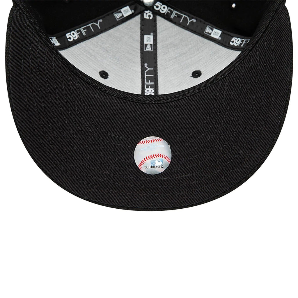 Atlanta Braves MLB League Essential 59FIFTY Fitted New Era Black Black Official Team Hat Sports Fan Cap Official NFL Team Hat Football Fan Cap