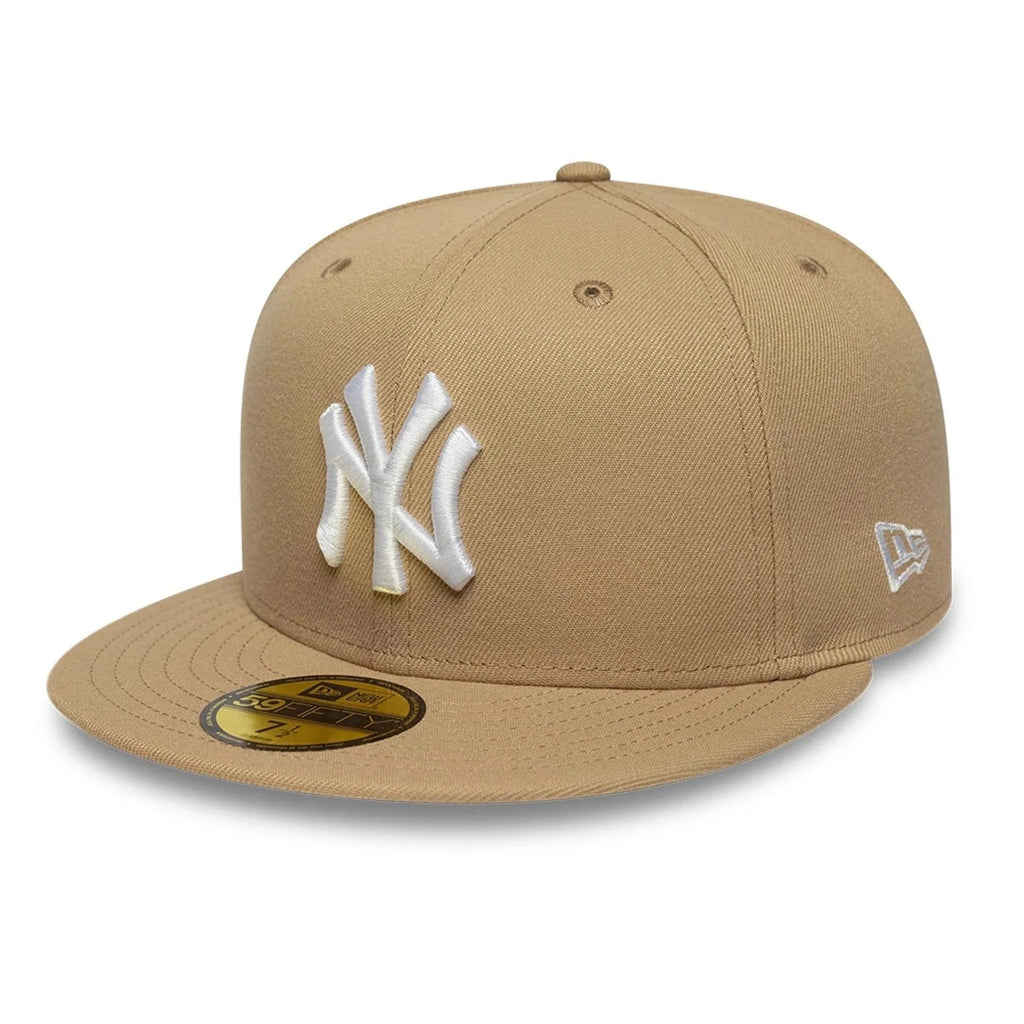 New York Yankees MLB League Essential 59FIFTY Fitted Cap New Era Beige White Official Team Hat Sports Fan Cap Official NFL Team Hat Football Fan Cap