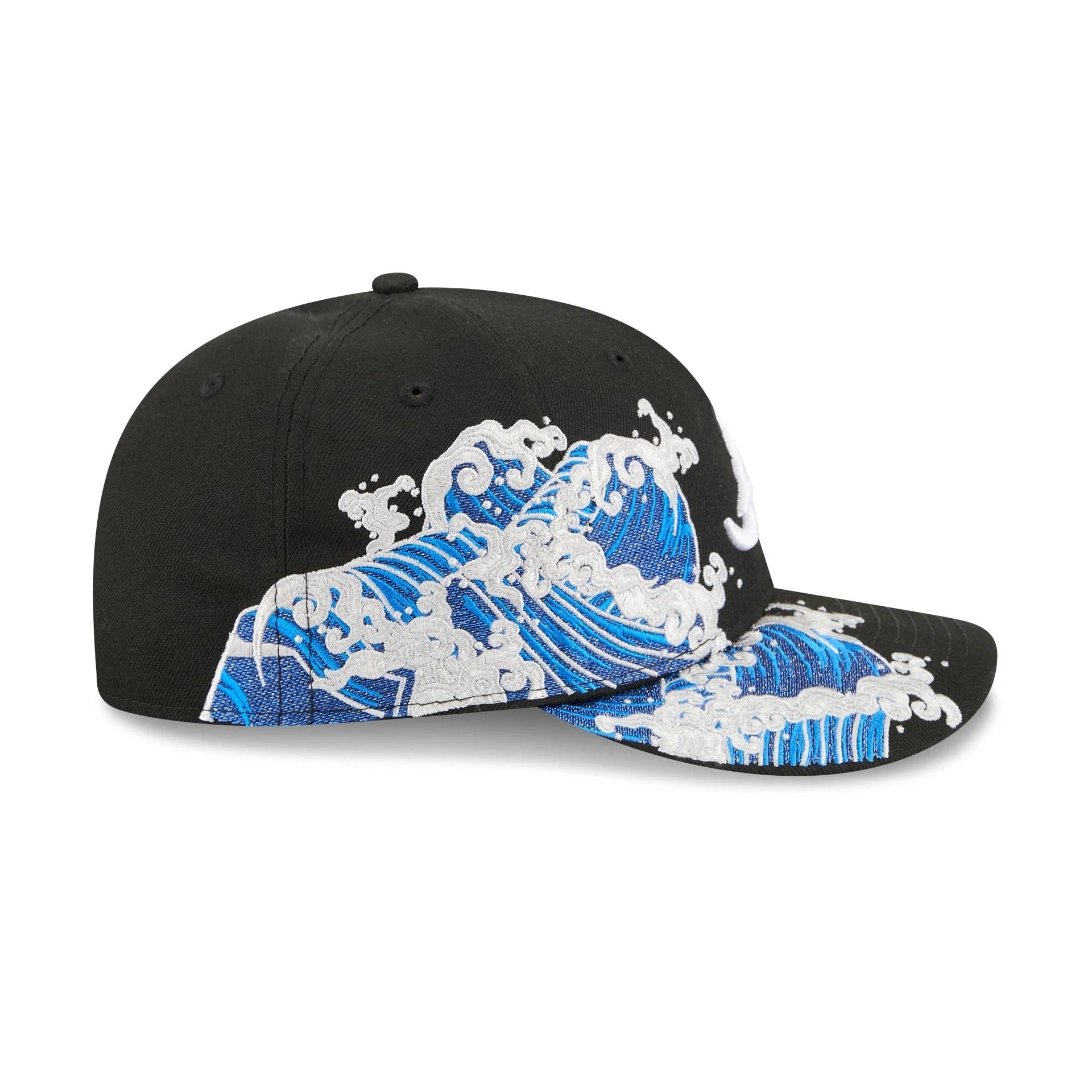 Atlanta Braves MLB Waves 59FIFTY Fitted New Era Black White Official Team Hat Sports Fan Cap Official NFL Team Hat Football Fan Cap