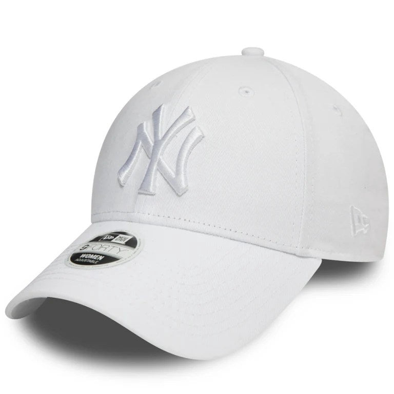 New York Yankees MLB League Essential 9FORTY Women Strapback White White Official Team Hat Sports Fan Cap Official NFL Team Hat Football Fan Cap