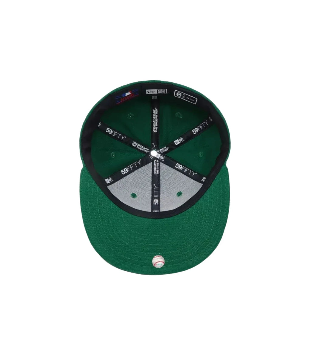 Chicago White Sox New Era Kelly Green Halfway To St Patrick s Day 59FIFTY Fitted Hat Official Team Hat Sports Fan Cap Official NFL Team Hat Football