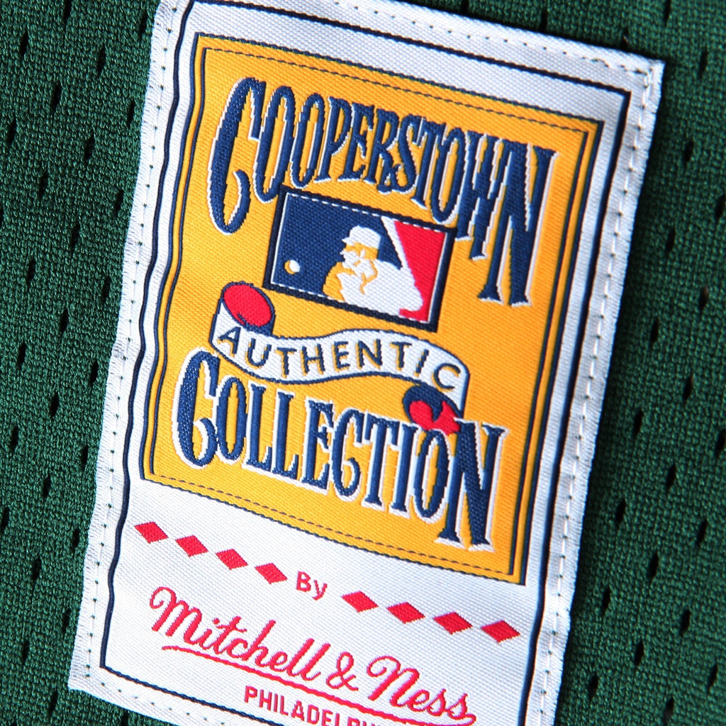 Men s Oakland Athletics Rickey Henderson 1998 Mitchell And Ness Green Cooperstown 1987 Mesh Batting Practice Jersey Official Team Jersey Sports Fan